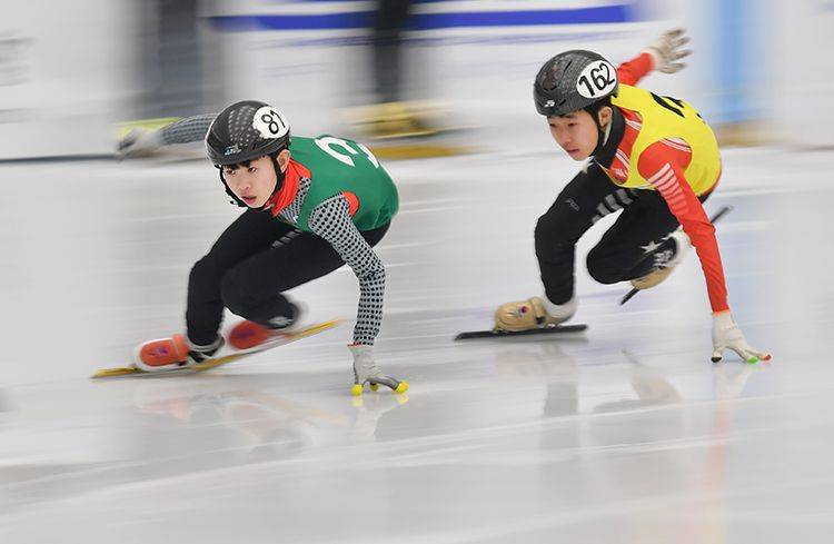 全国青少年U系列滑冰比赛在石景山拉开战幕