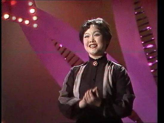 李谷一在1983年春晚上演唱歌曲