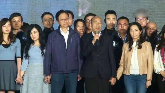 台湾民众党跃居第三大党 柯文哲拿到2024入场券