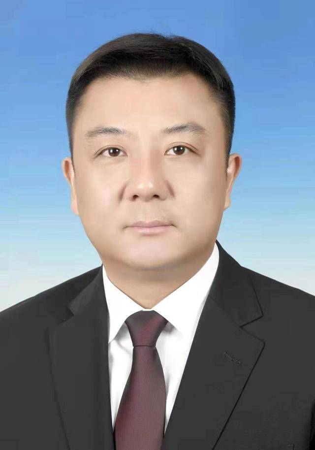 杜小刚当选无锡市长 系江苏“最年轻”设区市市长