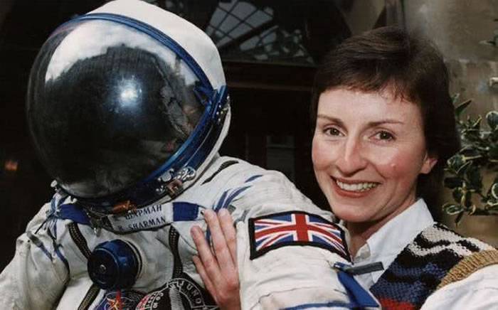 英国首位宇航员海伦·沙曼：外星人是存在的而且很可能就生存在地球上