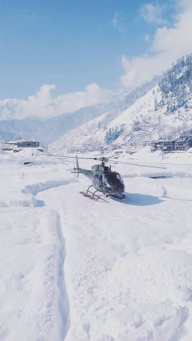 巴控克区遭遇严重雪崩至少几十人死亡 现场曝光