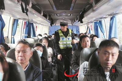 东莞交警提前5天启用春运执勤服务点 9天查处超员38宗