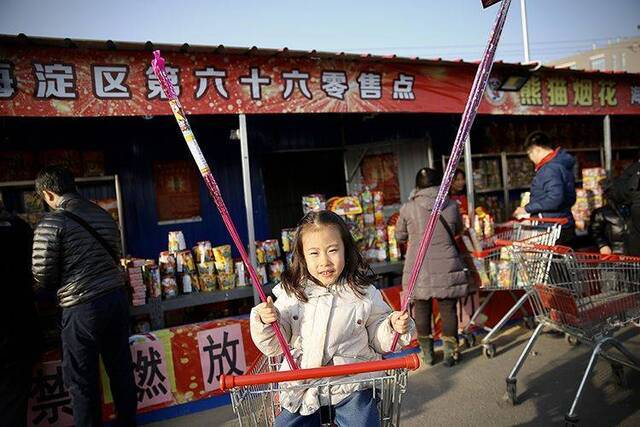 鼠年烟花正式开卖 市区仅海淀和石景山两个销售点