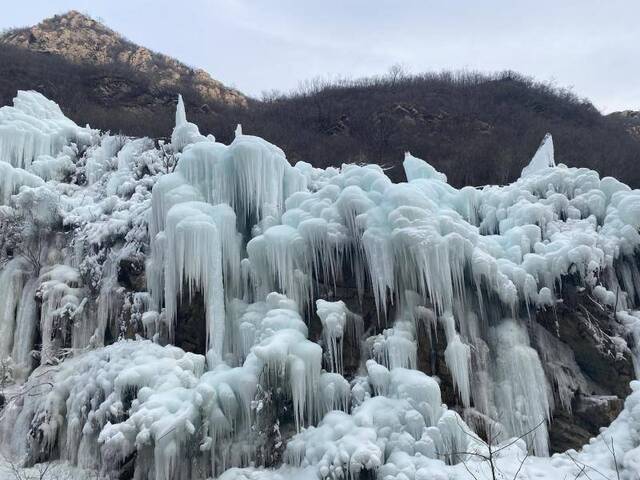 虎峪自然风景区首次冬日对外开放 这里冰瀑奇观值得一看