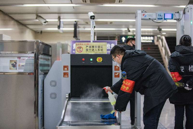 北京地铁35座车站对进站乘客测体温