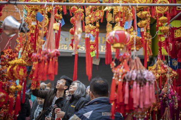 外媒：全球各地欢庆中国农历新年