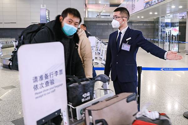 疫情防控阻击战进行时 南京禄口国际机场保障旅客安心顺畅出行