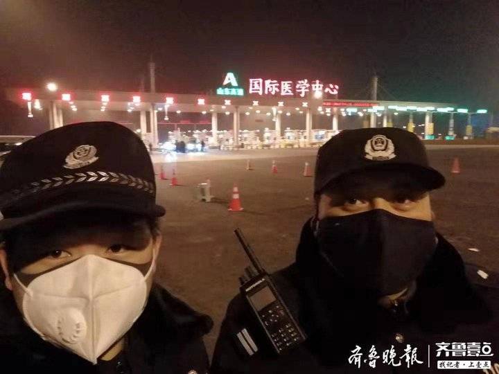 三名武汉籍人员来济南退票 民警帮其退票后劝离