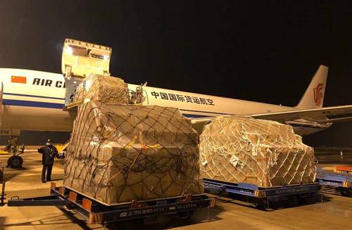 13架包机、近80吨医疗物资 中航集团驰援武汉抗击疫情