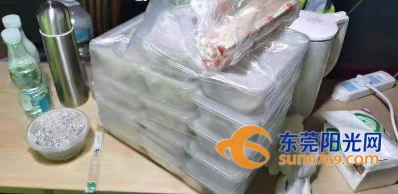 防疫暖新闻 “我有2000个口罩，送给你们交警大队吧！”