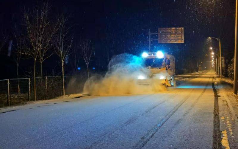 除雪保出行 上午10时延庆205公里道路已打通