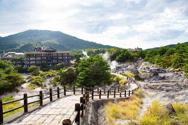 到此一游｜在云仙地狱泡温泉、看“汤之花”