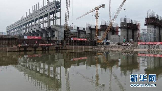 抢天时严管控 四川重点水运建设项目陆续复工