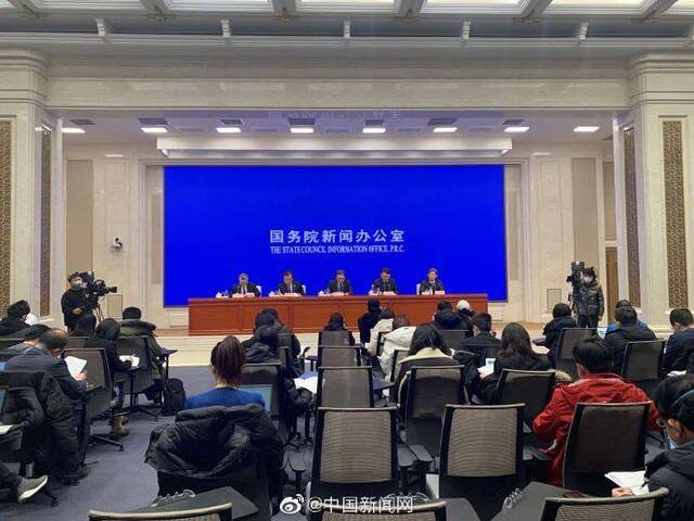 银保监会:督促银行对餐饮等行业开发专属信贷产品