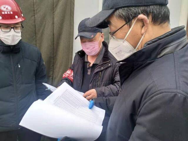 镜头 战“疫”一线·北京纪检监察干部践行初心使命有担当