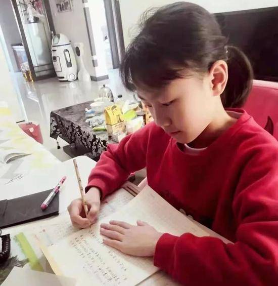 见字如面：看北京少先队员写给抗疫一线爸妈的家书，字字催人泪下！