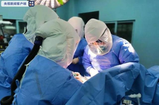 浙大一院完成全球首例老年新冠肺炎患者肺移植手术