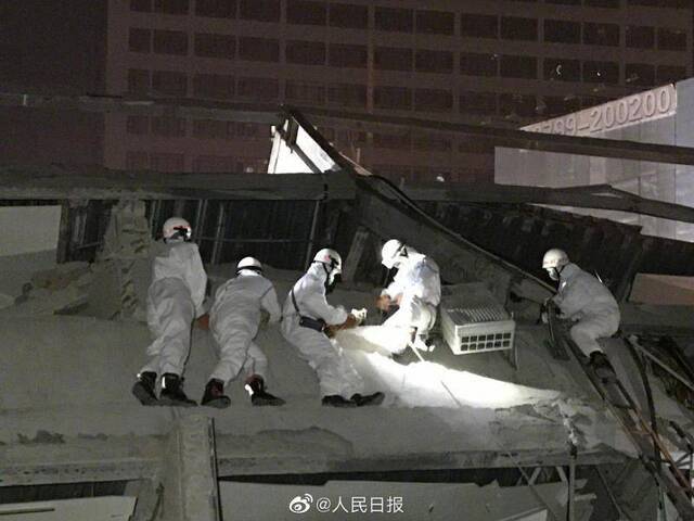 泉州欣佳酒店已救出43人