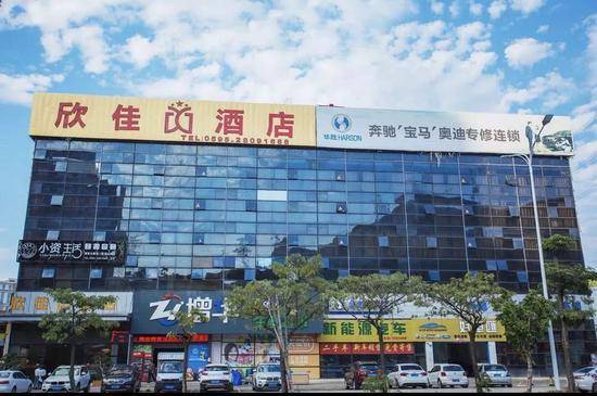 福建泉州酒店几秒倒塌，70人被埋！知情者：酒店私自改装，承重过载