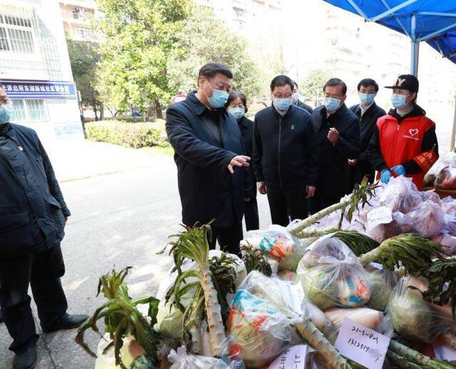 第一观察  习近平总书记武汉之行传递战“疫”新信号