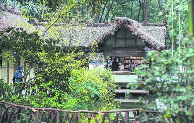 武侯祠、杜甫草堂和永陵博物馆开放