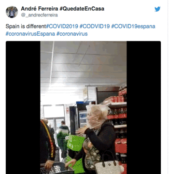 马德里一家超市内，顾客头套塑料袋购物。／社交媒体截图