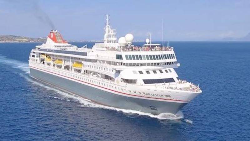 一艘载有5人确诊新冠肺炎的英国游轮在巴哈马海域搁浅