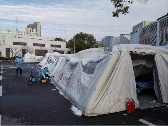 英雄回家 央企援鄂医疗队开始有序撤离