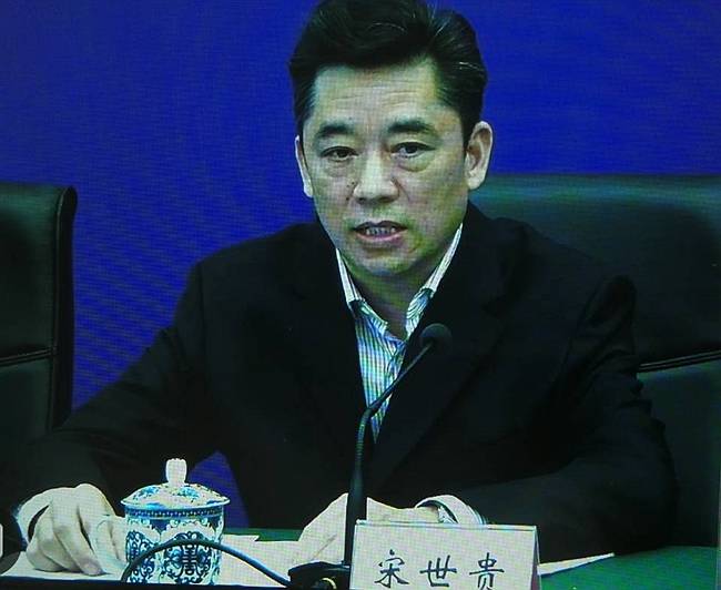 四川省卫生健康委党组成员、副主任宋世贵在发布会上。四川在线图