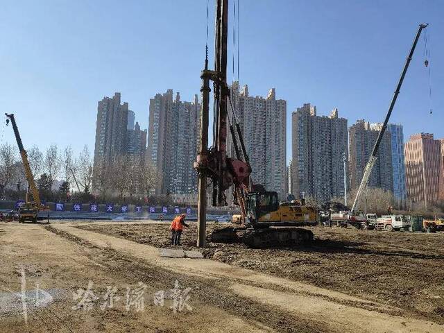 东二环高架、三棵树跨线桥，下半年全通车