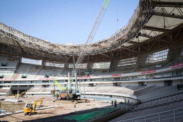 图说：上海体育场已为2021世俱杯进行改造。