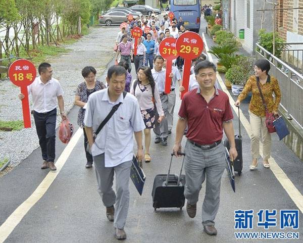 既富口袋 又富脑袋——江西莲花县打造乡村振兴“红色引擎”