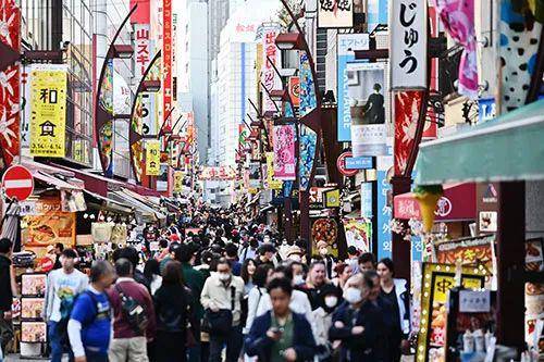 3月22日，日本东京商业区。