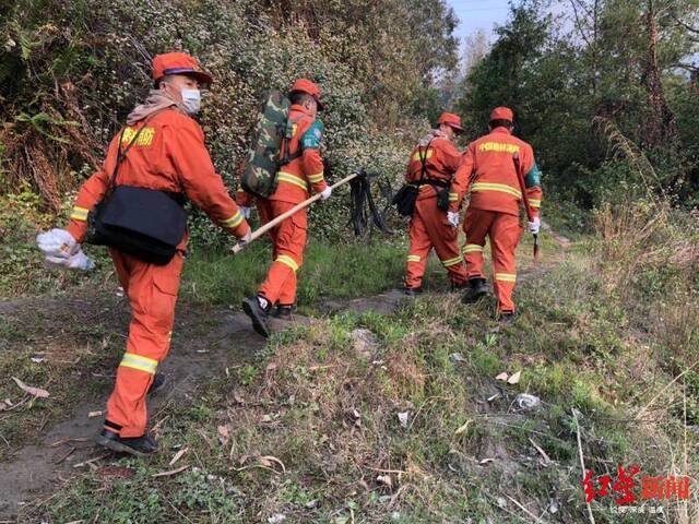 7架直升机增援西昌森林火灾 光福寺、西昌学院等重点区域安全