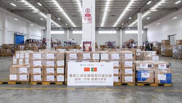 名单公布！口罩、防护服、呼吸机……上海已向20多座海外友城提供物资援助