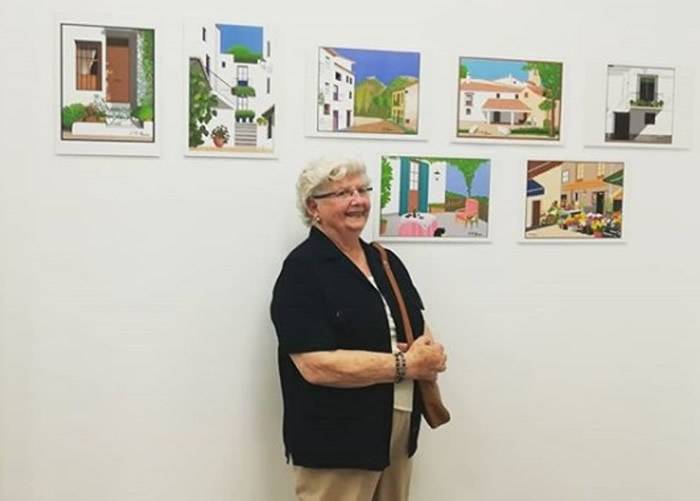 西班牙巴伦西亚89岁婆婆Concha Garcia Zaera用小画家绘画作品大受网民欢迎