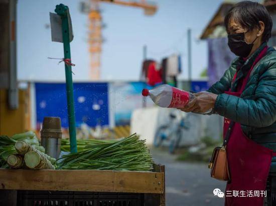 解封！摄影镜头下的武汉复苏