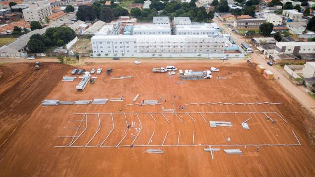 △戈亚斯州的阿瓜斯林达斯市启动“方舱”医院的建设