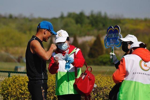 北京将发布不文明游园行为清单 包含多项新内容｜组图