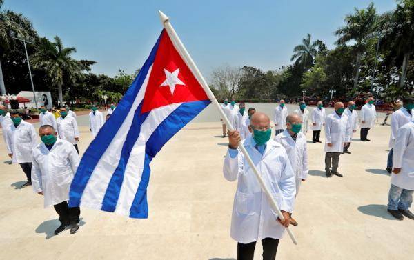  2014年古巴医疗卫生部派遣医疗小队前往塞拉利昂，帮助抑制埃博拉病毒爆发。