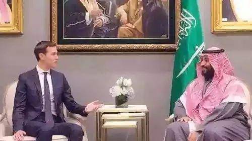 ·据美媒称，库什纳与年纪相仿的沙特王储小萨勒曼（右）关系很铁。
