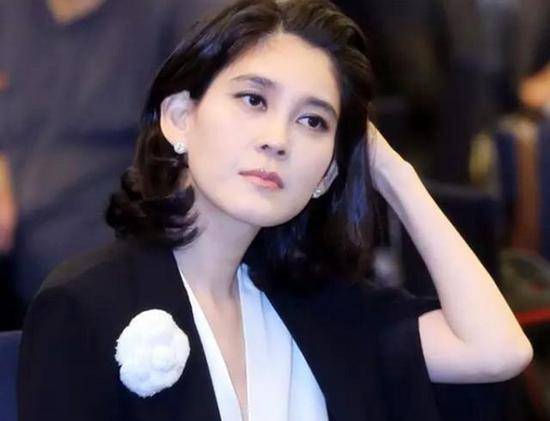 三星家族长女、新罗酒店社长李富真