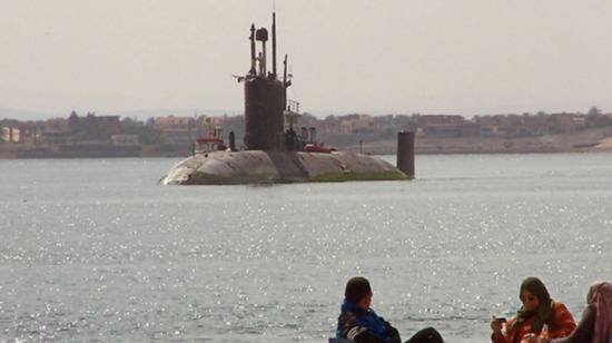 英国海军核潜艇指挥官无视禁令，允许船员封锁期间开派对
