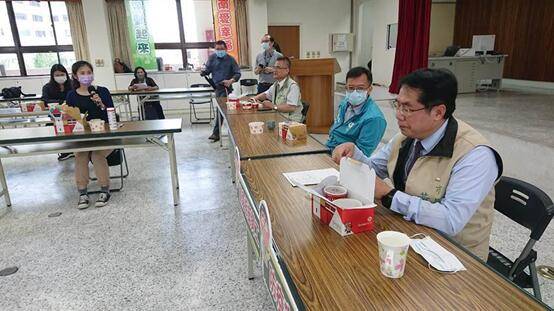 台湾交通部门推出一款APP，惹恼了民进党籍台南市长黄伟哲