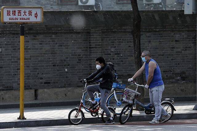 热热热！北京今日最高气温31℃ 五一期间以晴为主