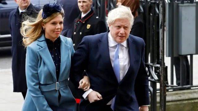 英国首相约翰逊未婚妻诞下一男婴 英媒猜测：这是他第六个孩子