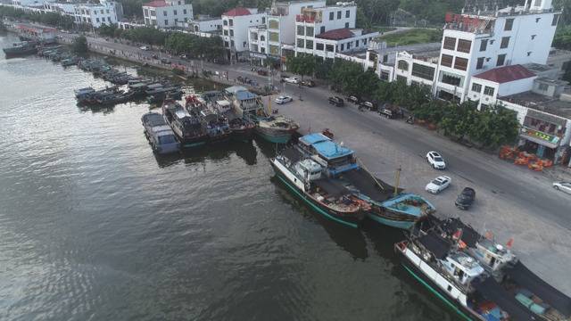 南海5月1日起休渔 海南16000多艘渔船返港