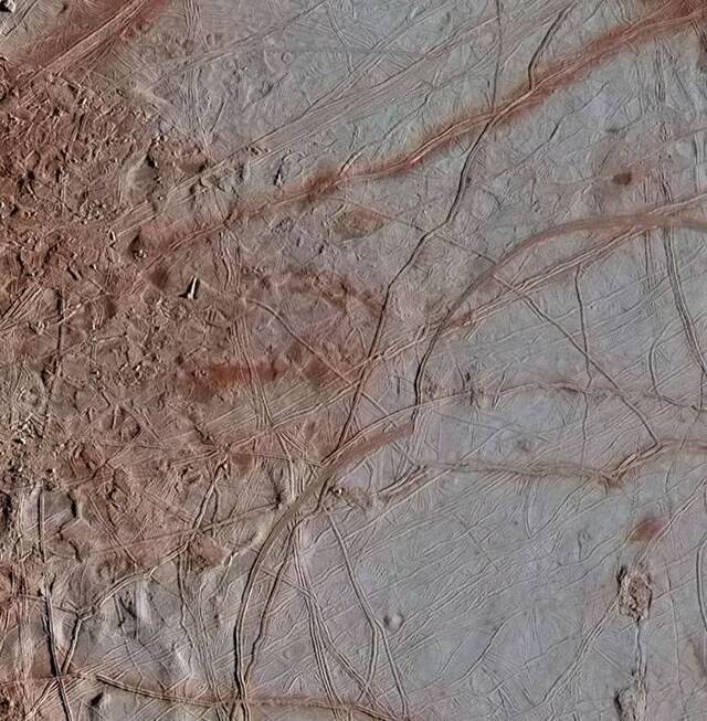 NASA发布重新处理的伽利略图像突出了木卫二欧罗巴的“混沌地形”