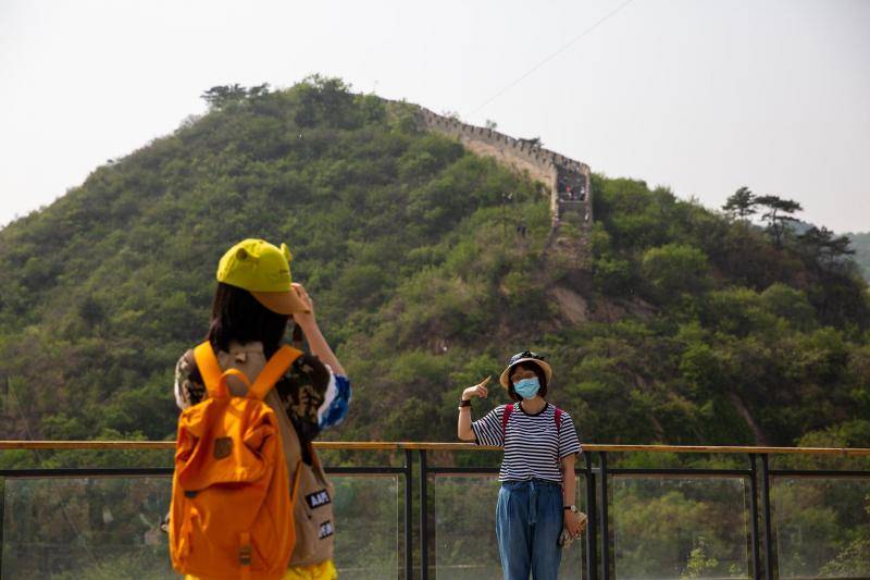 探访五一北京组团游：旅行社发放健康包，游客要有健康宝